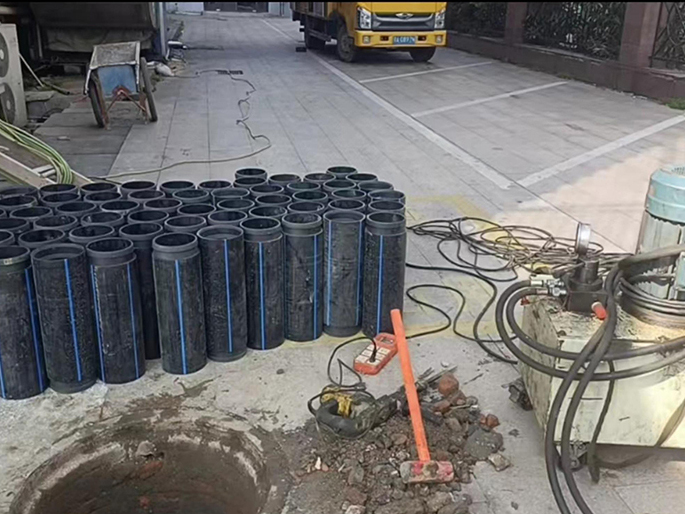 梅县PE置换管厂家 DN315置换管 非开挖管短管置换